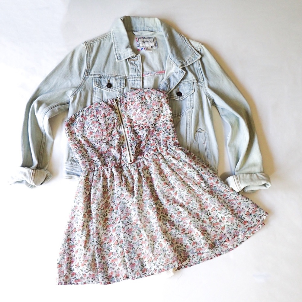 Forever21 Premium Denim Jacket Size S